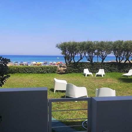 Casa Vacanze Ibiscus Alcamo Marina Dış mekan fotoğraf