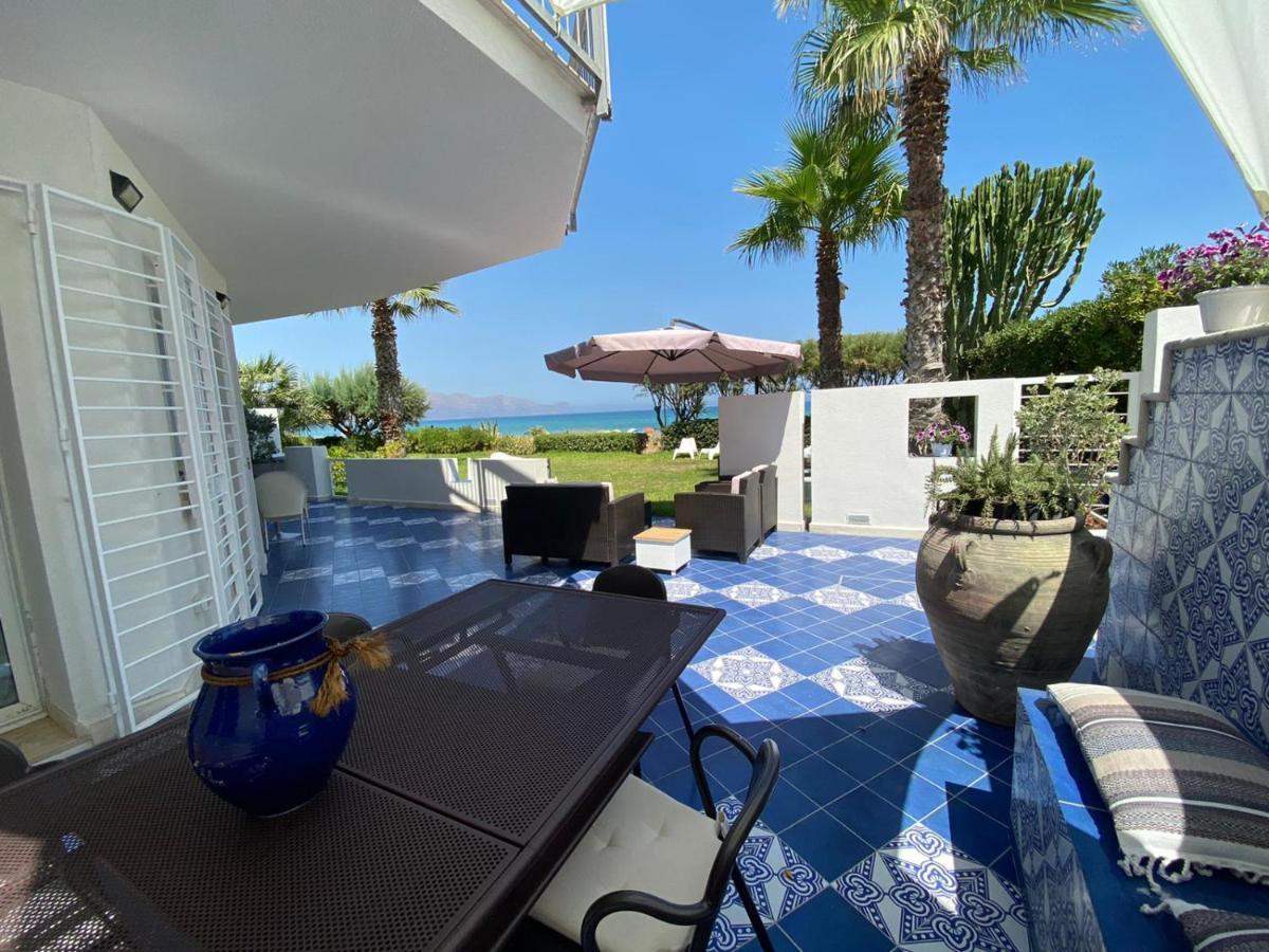 Casa Vacanze Ibiscus Alcamo Marina Dış mekan fotoğraf
