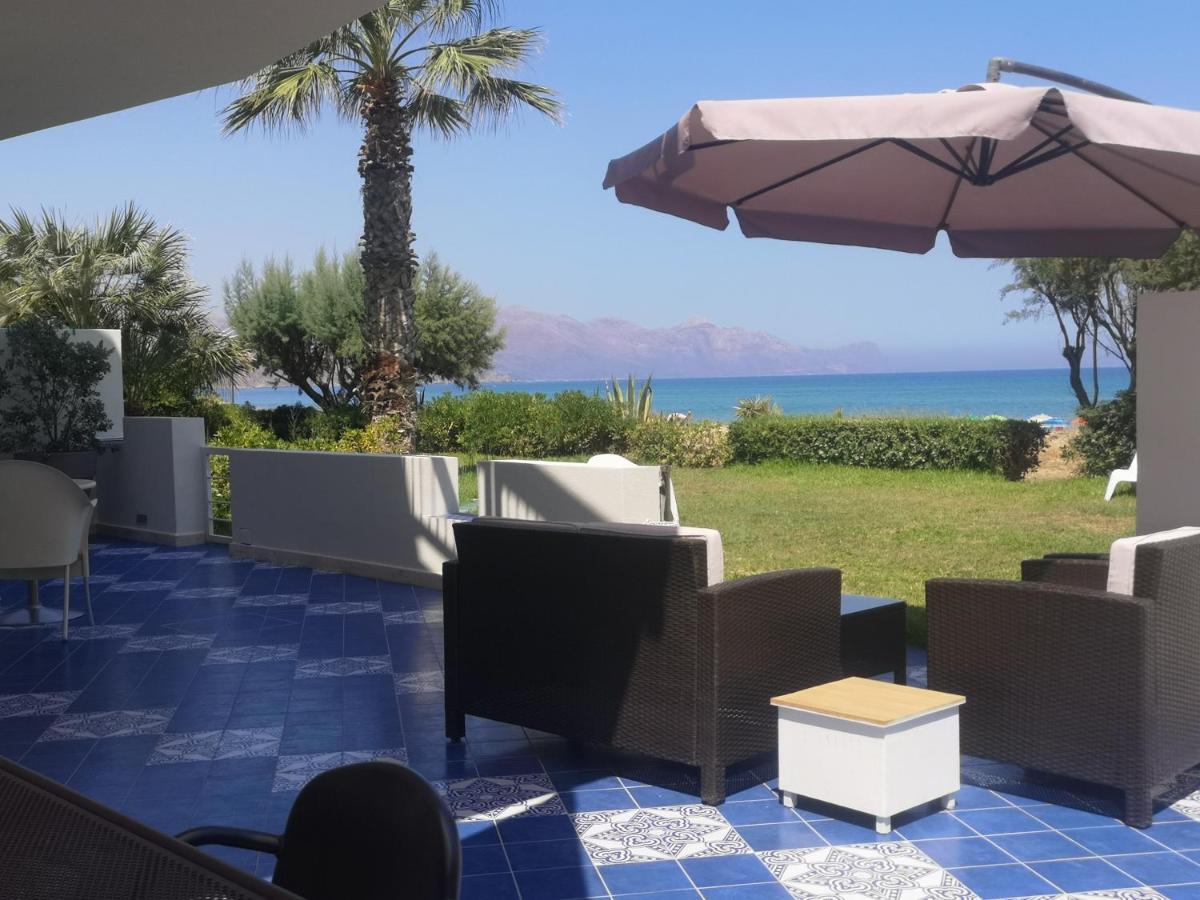 Casa Vacanze Ibiscus Alcamo Marina Dış mekan fotoğraf