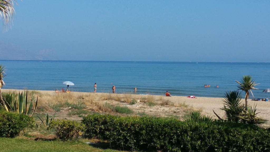 Casa Vacanze Ibiscus Alcamo Marina Dış mekan fotoğraf