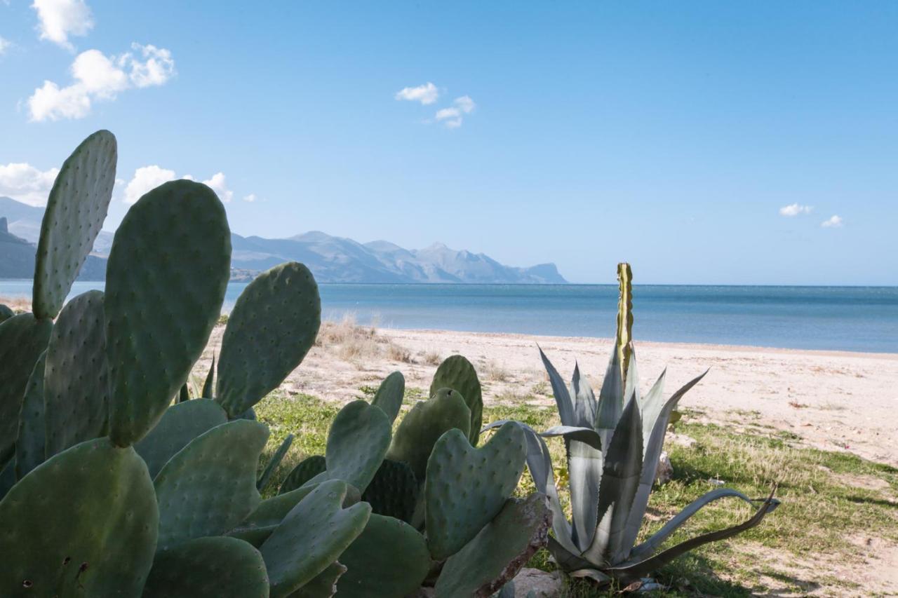 Casa Vacanze Ibiscus Alcamo Marina Dış mekan fotoğraf