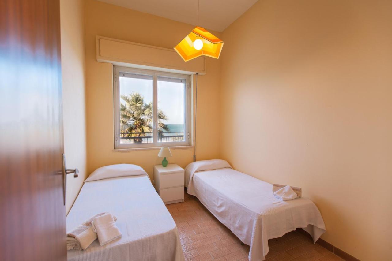 Casa Vacanze Ibiscus Alcamo Marina Dış mekan fotoğraf
