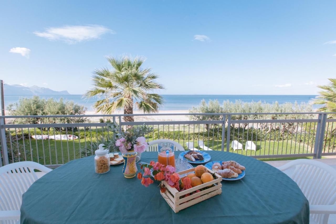Casa Vacanze Ibiscus Alcamo Marina Dış mekan fotoğraf