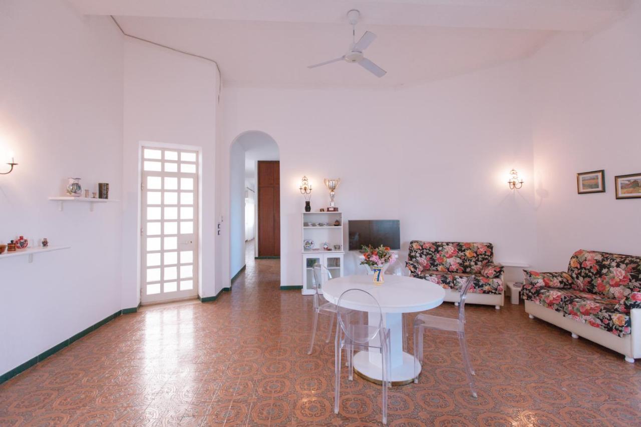 Casa Vacanze Ibiscus Alcamo Marina Dış mekan fotoğraf
